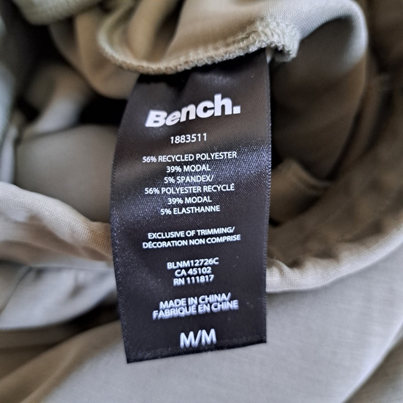 New! Bench Joggers Women's Size Medium Green Pull On Wide Leg Pant Sueded Jogger - Picture 8 of 9